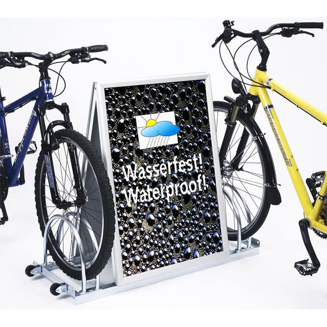 Външна реклама със стойки за велосипеди