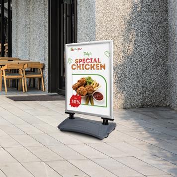 Водоустойчива тротоарна рекламна табела "Seal"